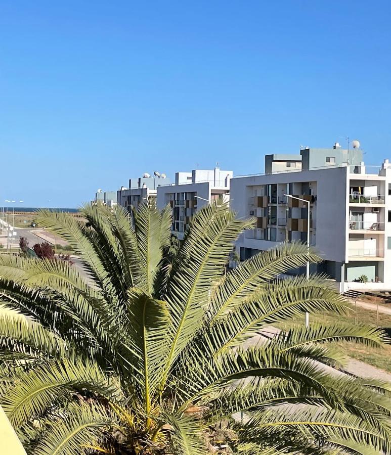 Sun & Sea, Meia Praia 拉哥斯 外观 照片